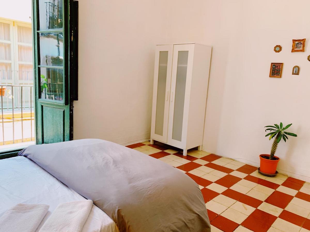 Maria Magdalena - Room 5 Malaga Exterior photo